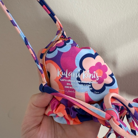 Kulani Kinis - Picture 5 of 6